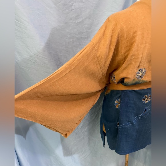 INDAH Bohemian Blue & Tan Cotton Kimono Coverup Cut-Out Floral Detail Top Sz S/M - Picture 3 of 9